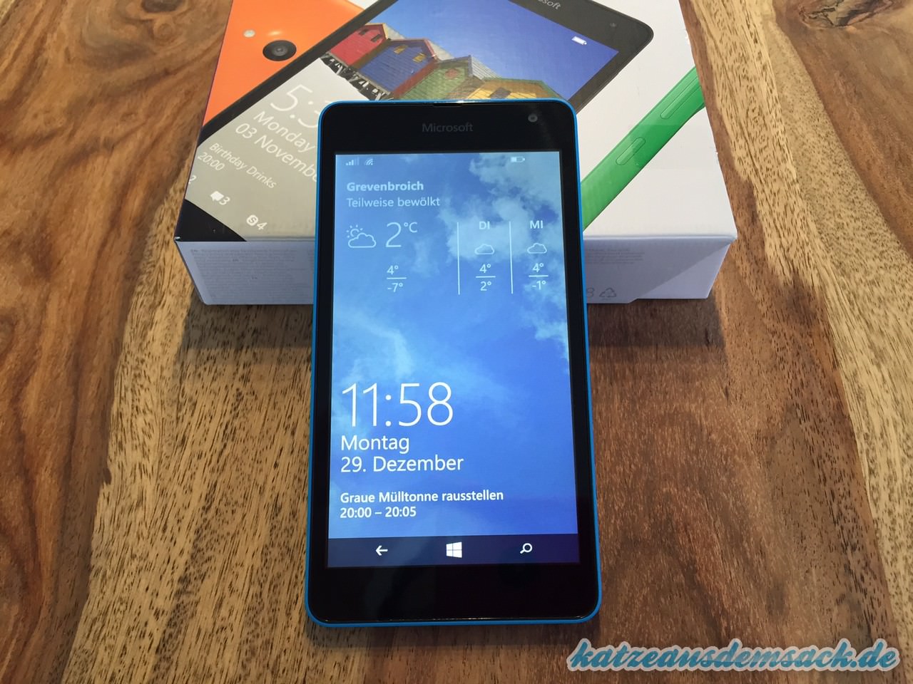 lumia-535-guenstiges-smartphone-von-microsoft