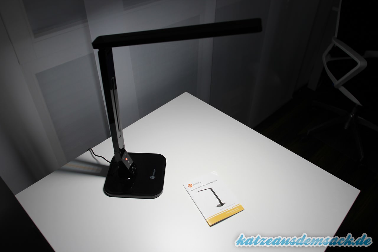 TT-DL01 Schreibtischlampe LED